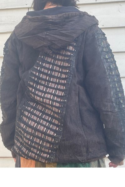 画像1: アウタープラスネパールのトップス(もしくはチュニック)1枚プレゼント