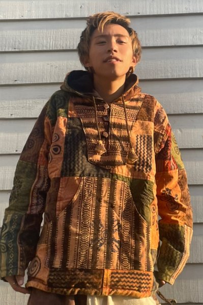 画像1: アウタープラスネパールのトップス（もしくはチュニック）1枚プレゼント (1)