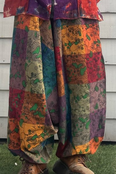 画像2: タイダイトップス＆パッチワークサルエル